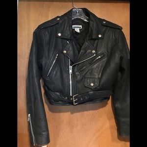 Leather Crop Motto jacket